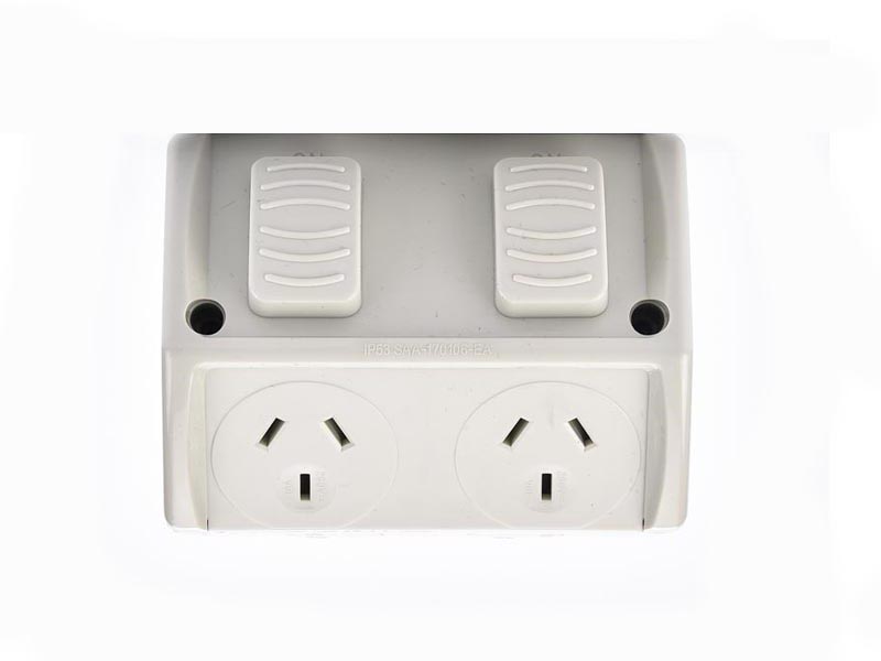 WEATHERPROOF DOUBLE POWERPOINT 10A/15A
