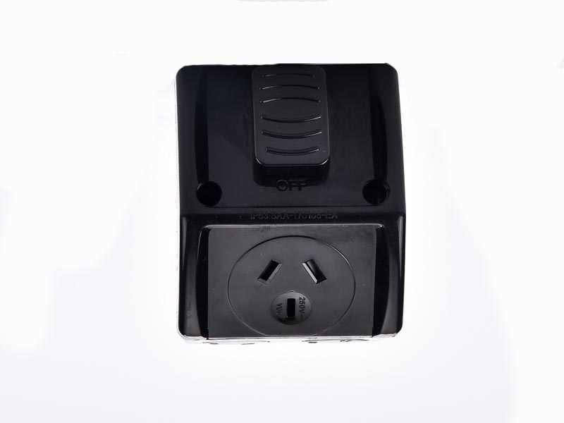 BLACK WEATHERPROOF SINGLE POWERPOINT